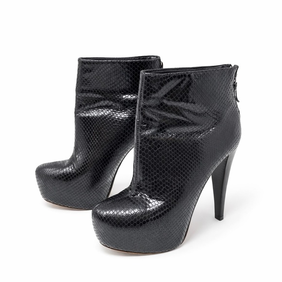 Alice + Olivia Shoes - ALICE + OLIVIA 36 paige platform booties 0094  black snakeskin stiletto